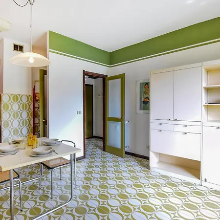 Mimosa Apartment